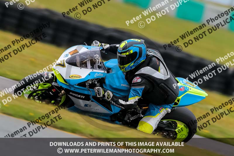 PJM Photography;anglesey no limits trackday;anglesey photographs;anglesey trackday photographs;enduro digital images;event digital images;eventdigitalimages;no limits trackdays;peter wileman photography;racing digital images;trac mon;trackday digital images;trackday photos;ty croes